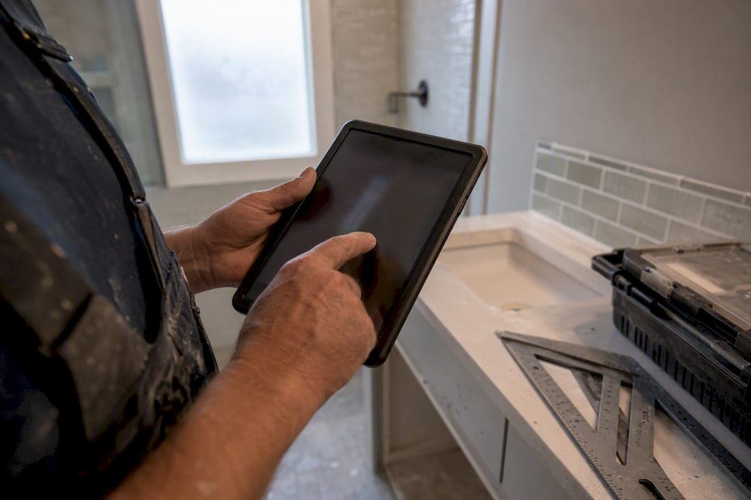 Close Construction Punch Lists in Days: Template for GCs and Owners